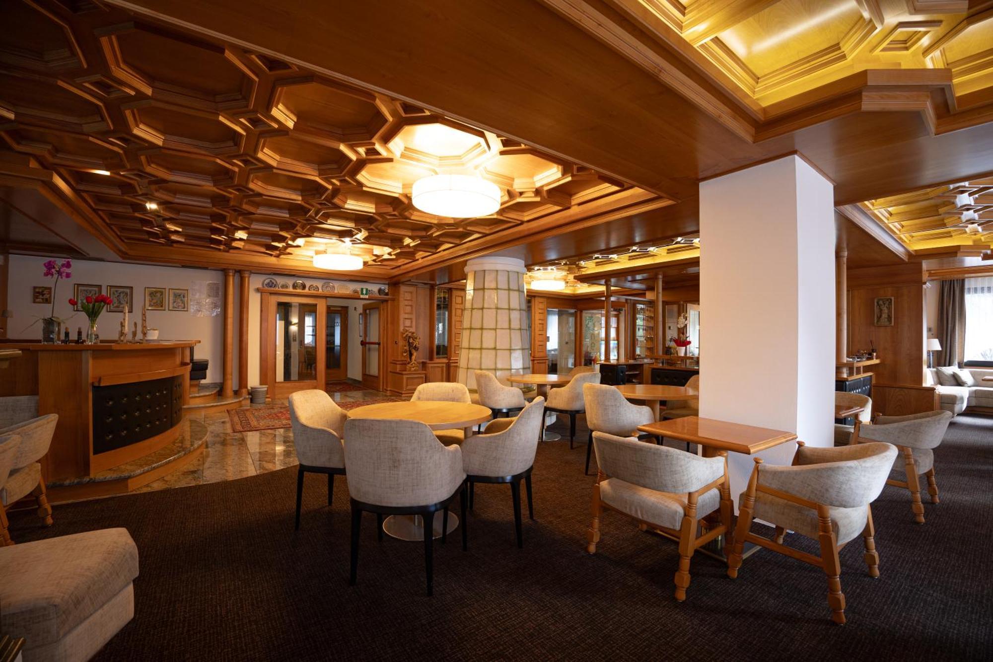 Hotel Engel كنازاي المظهر الخارجي الصورة